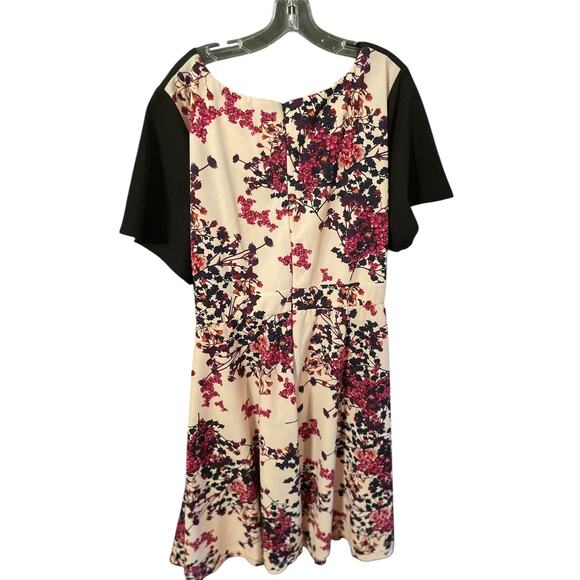 Lane Bryant Size 26/28  Fit & Flare Dress Wine, Ivory and Black Floral Print - Picture 3 of 6